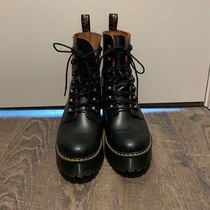 Doc Martens/Airwair combat heel boots
